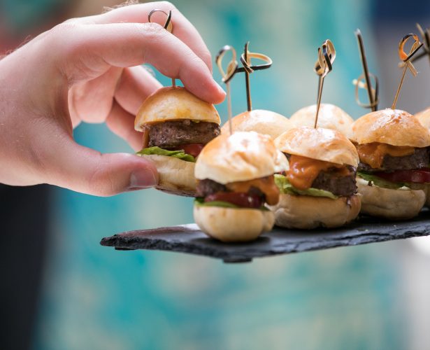 Tish Bar & Restaurant